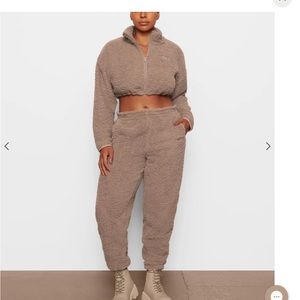 Skims teddy crop zip-up
